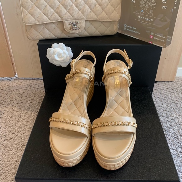 COPY - Chanel sandals in size 39. Beggie color. - Picture 3 of 9